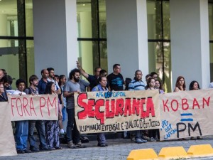 Protesto na Usp (foto G1)