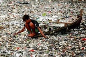 Rio Citarum, na China - Situação crítica