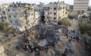 destruição cirúrgica em Gaza - escudos humanos e indiferença