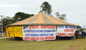 Romaria em protesto contra o aterro mantonvani - insensibilidade de empresas e Ministério Público é gritante...