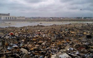 Descarte de lixo eletrônico em Acra - Capital de Gana