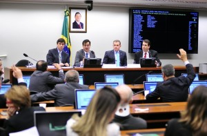 Reunião da Comissão "Diesel" da Câmara, para votar parecer do Relator