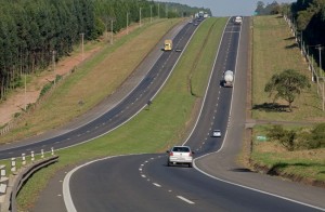 Rodovias paulistas – importante infraestrutura para o cidadão não deveria ser gerida apenas em função do lucro… 