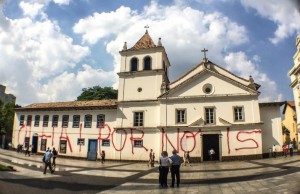 São Paulo 10/04/2018 Igreja do Pateo do Colégio amanhece pichada. Foto Paulo Pinto/FotosPublicas